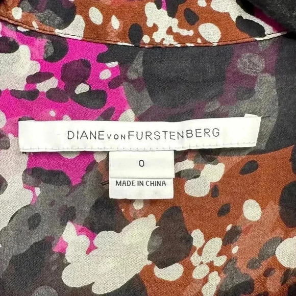 Diane Von Furstenberg Lorelai Print Chief Cheetah Splash Pink Silk Blouse Sheer‎ - Picture 6 of 11